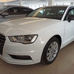 A3 2013-2019 IÇIN UYUMLU YARASA AYNA KAPAGI